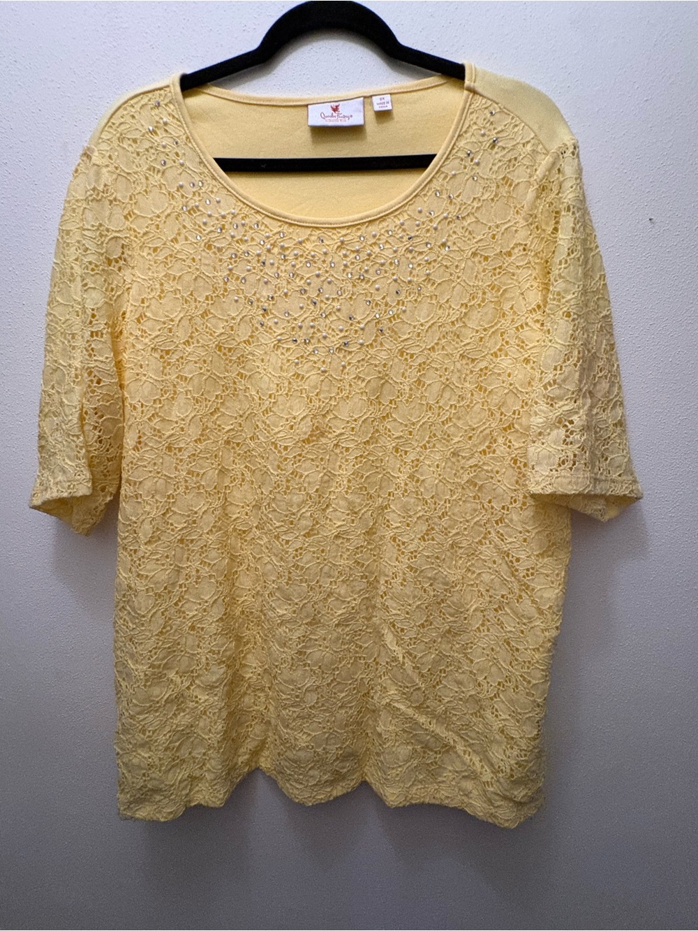 Crochet Lace Short-Sleeve Tunic with Rhinestone Neckline - Yellow